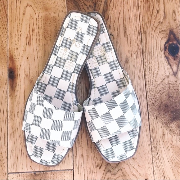 Boutique Checker Slip-On Open Toe Sandal Women’s Multi Sizes NIB - Picture 5 of 9